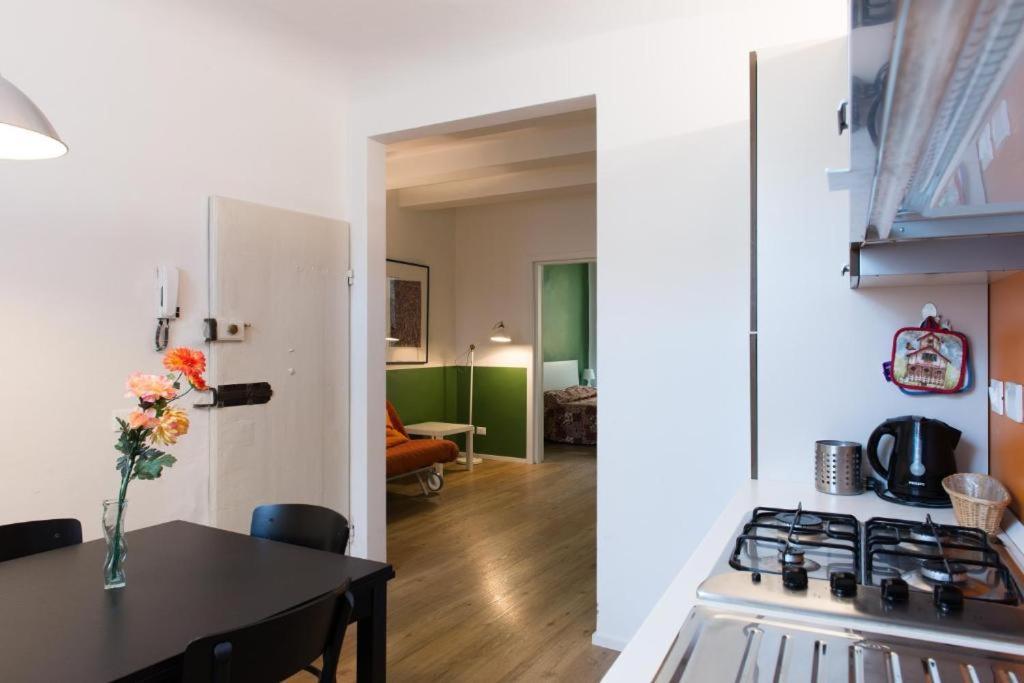 One Bedroom Nearby Uffizi Florence