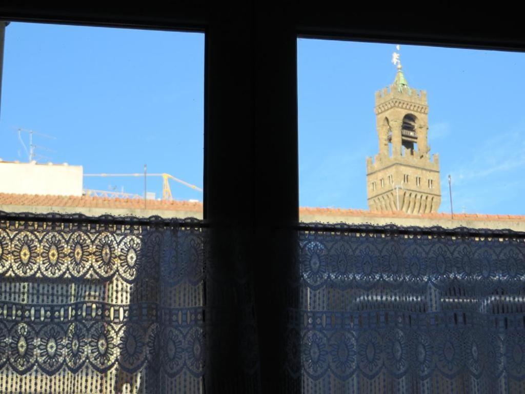 One Bedroom Nearby Uffizi Apartment